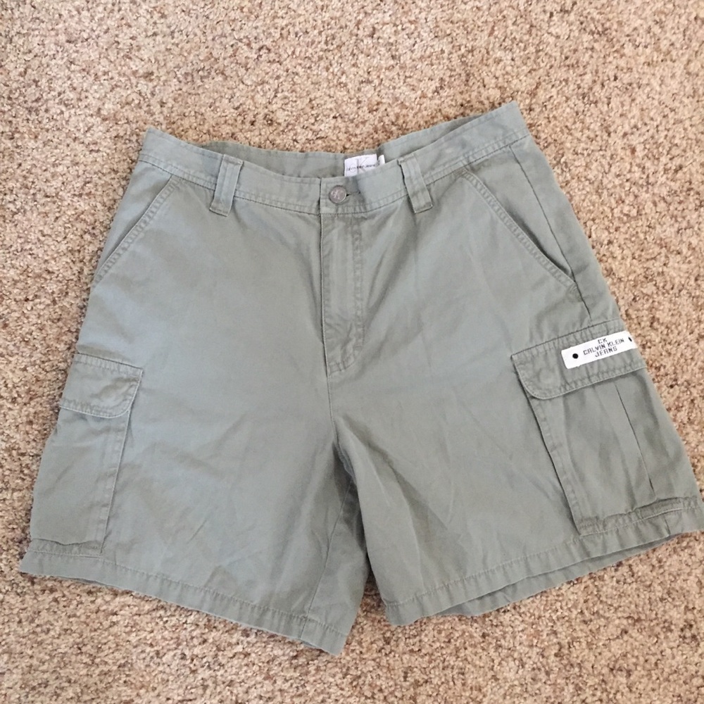 Calvin Klein Jeans cargo shorts size 12 EUC